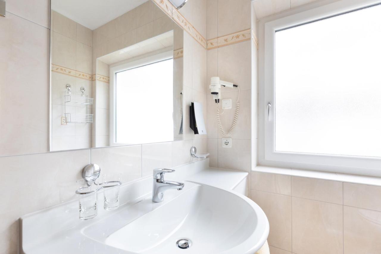 Pension Glockenstuhl Finkenberg Extérieur photo