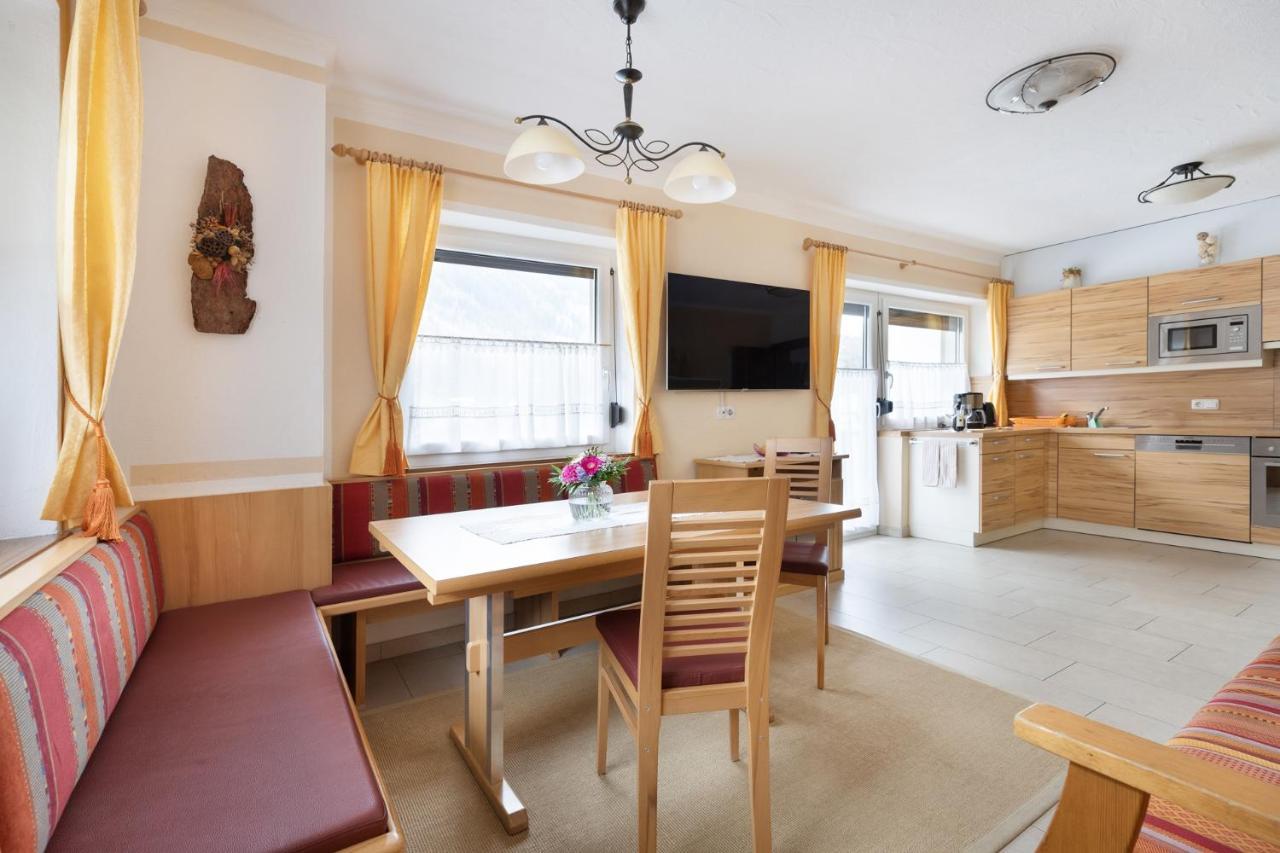Pension Glockenstuhl Finkenberg Extérieur photo