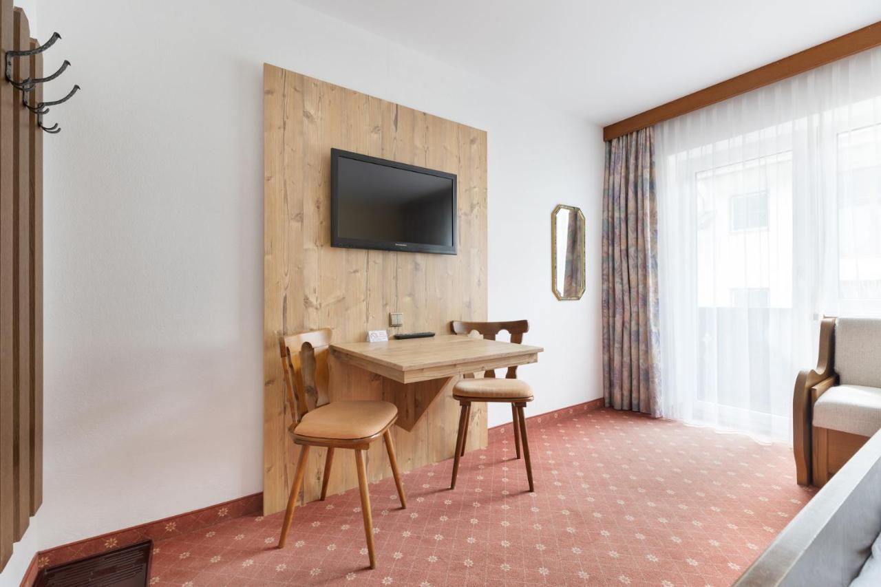 Pension Glockenstuhl Finkenberg Extérieur photo