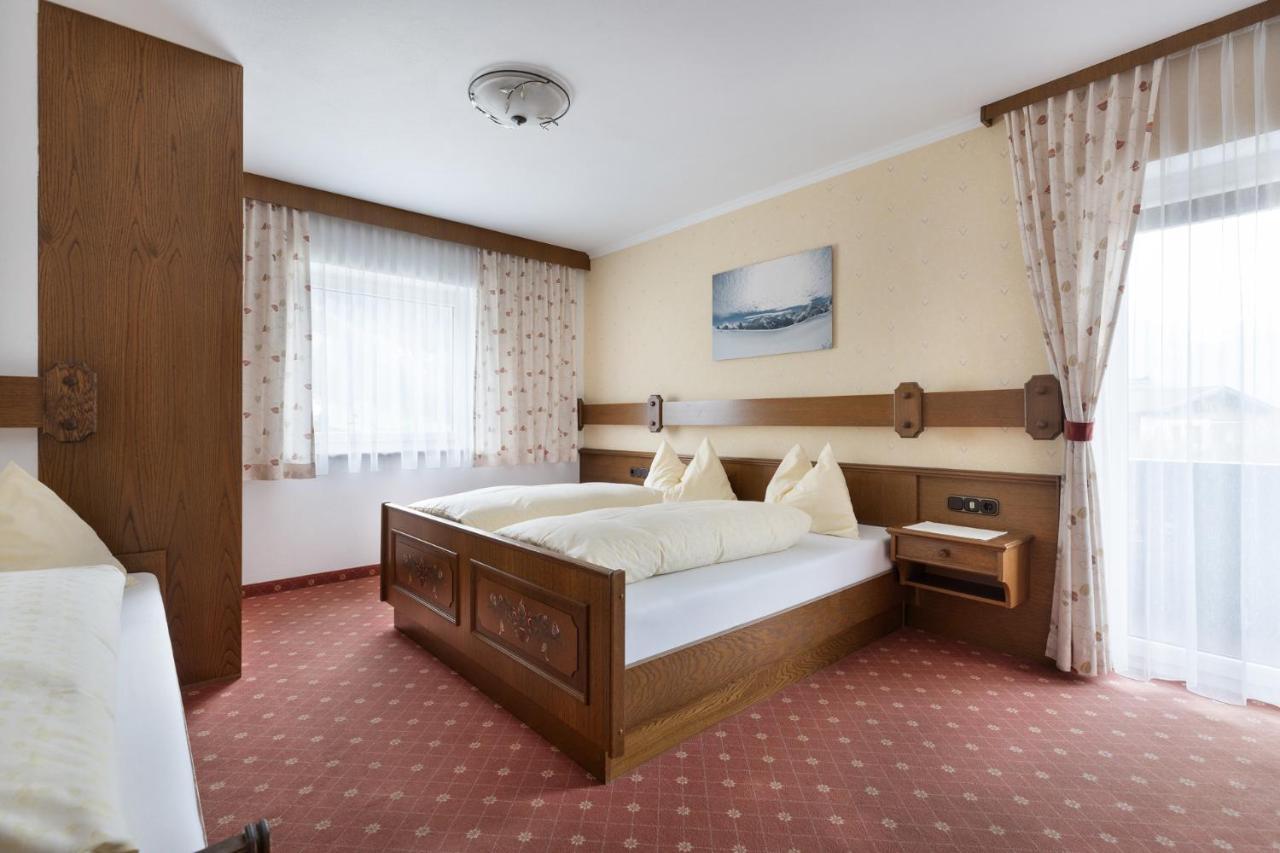 Pension Glockenstuhl Finkenberg Extérieur photo