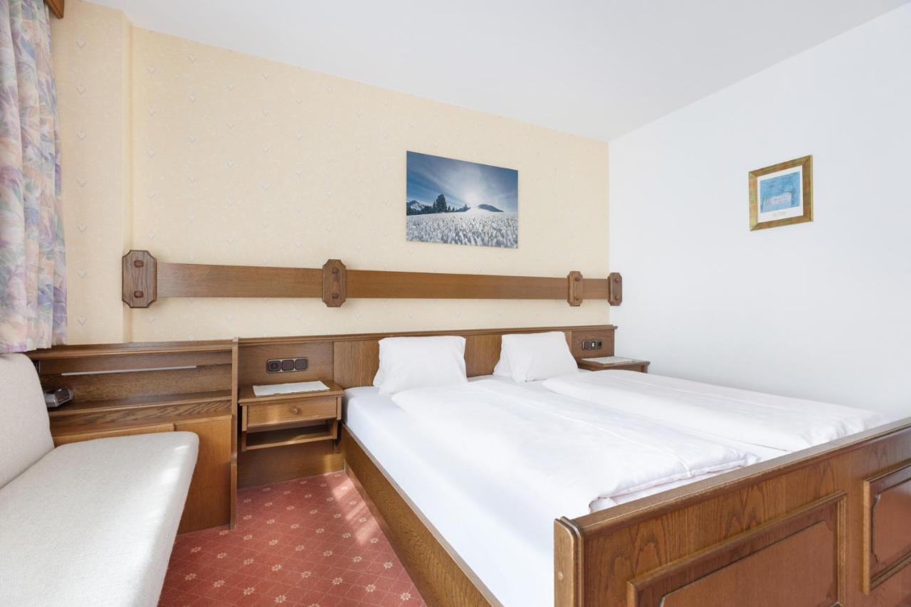 Pension Glockenstuhl Finkenberg Extérieur photo